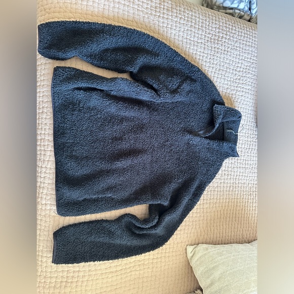 Skims Sherpa Pullover - Picture 2 of 2